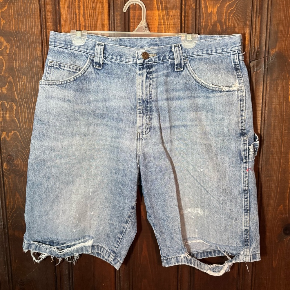 Vintage Wrangler Jean Shorts Men’s Carpenter Light Blue Wash 33-34 Waist Jorts